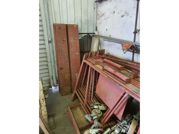 ~/upload/Lots/148286/AdditionalPhotos/hyop45rx6ws3w/Scaffolding set Complete_t600x450.jpg